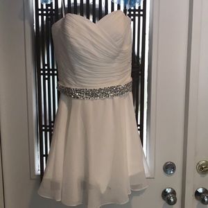 White homecoming/ prom dress